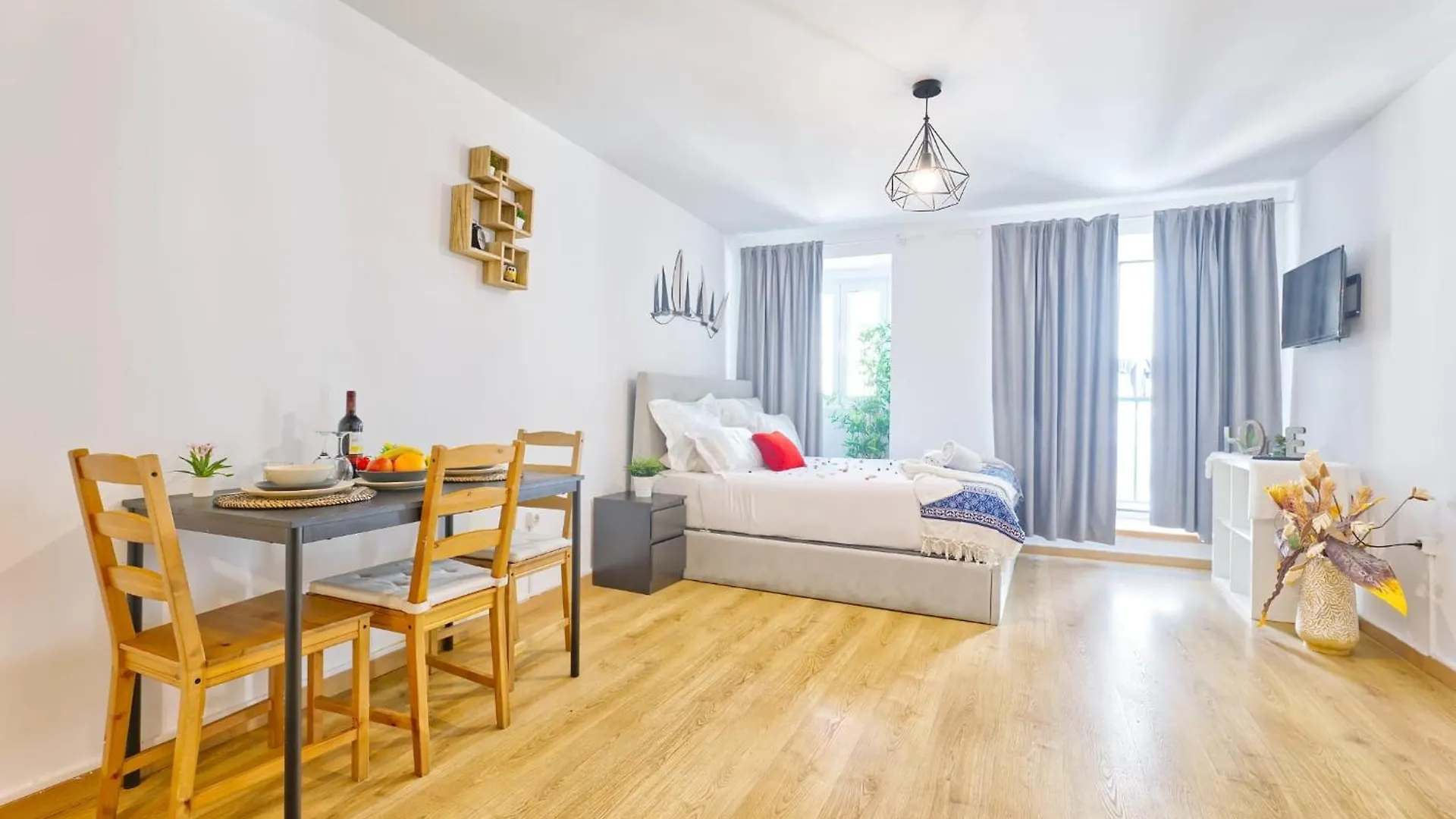 Central And Amazing Flat Lisbon Apartment